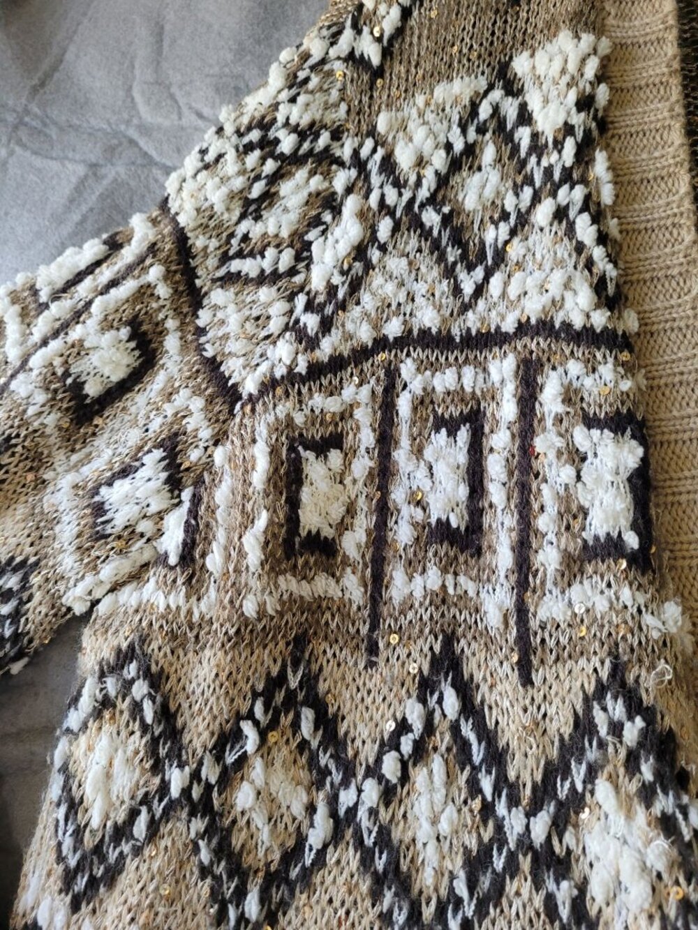 Y2K Womens XL Open Front Aztec Sequin Knit Cardigan Oversized Cozy Tan & Black - Picture 11 of 13